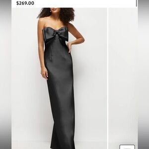 Bow Detail Strapless Satin Twill Column Gown
Alfred Sung